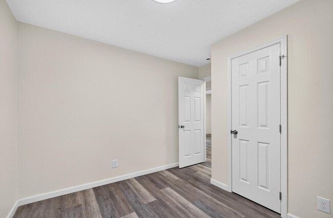 Building Photo - 2839 Black Oak Rd