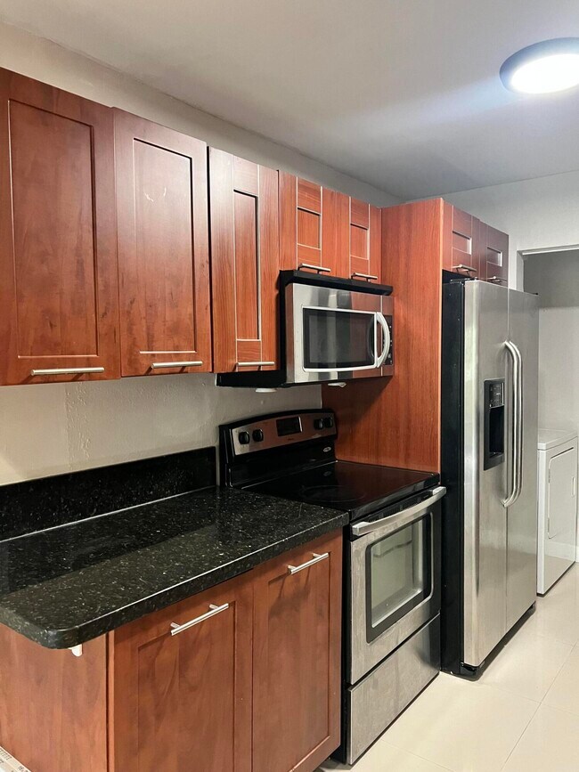 Building Photo - 8789 NW 39th St