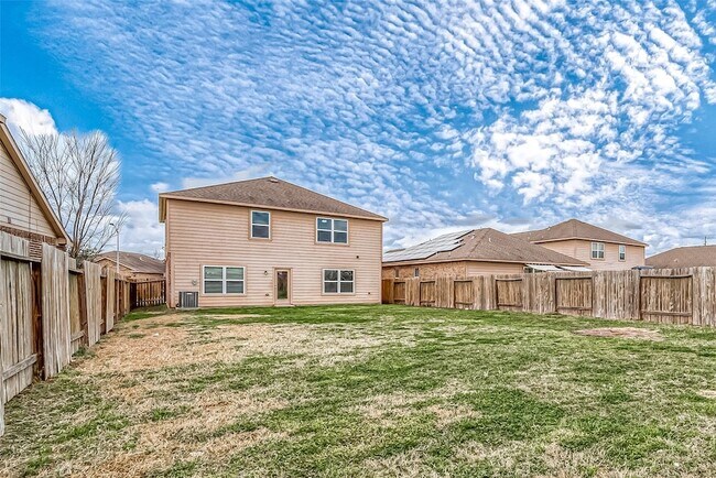 Building Photo - 20630 Stout Dr
