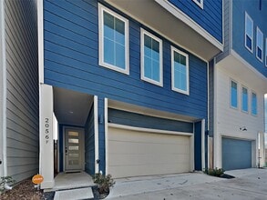 Building Photo - 2056 Johanna Dr