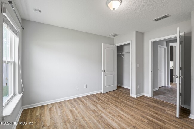 Building Photo - 312 Old Hickory Forest Rd