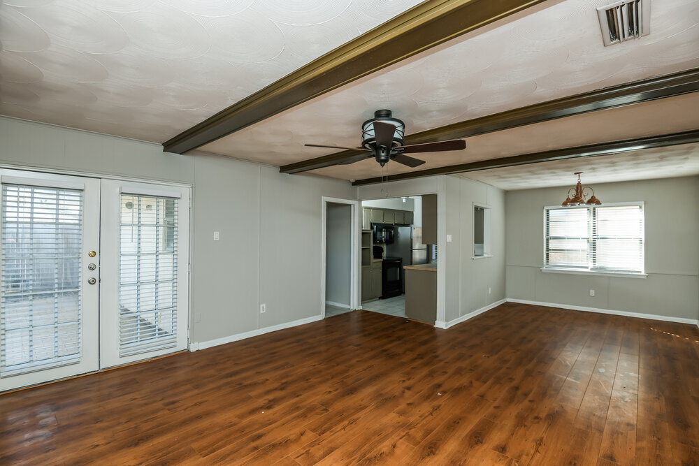 Building Photo - 2532 Belhaven Dr