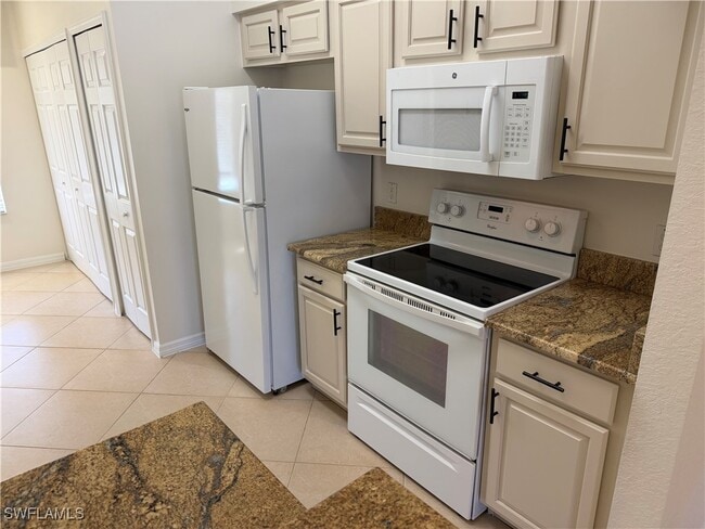 Building Photo - 9601 Rosewood Pointe Terrace