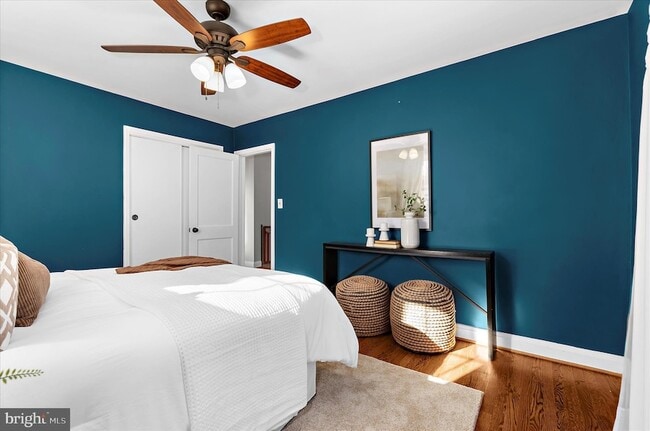 Building Photo - 312 Small Ct