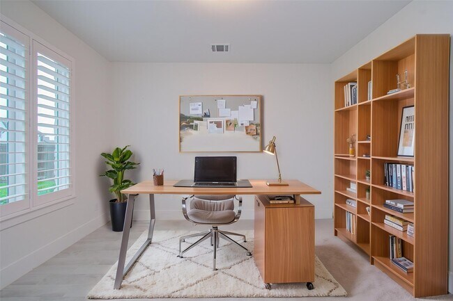 Building Photo - 4211 Limestone Terr