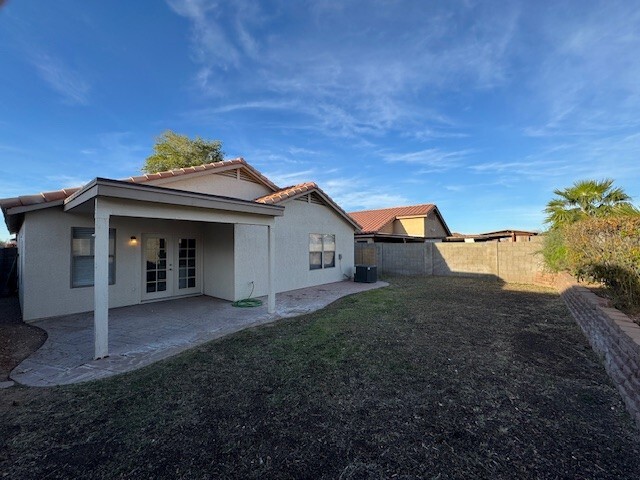 Building Photo - 11328 E Emelita Ave