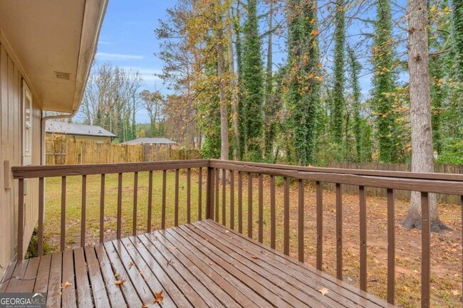 Building Photo - 3368 Lincolndale Ct