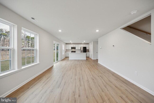 Building Photo - 107 Malibu Dr