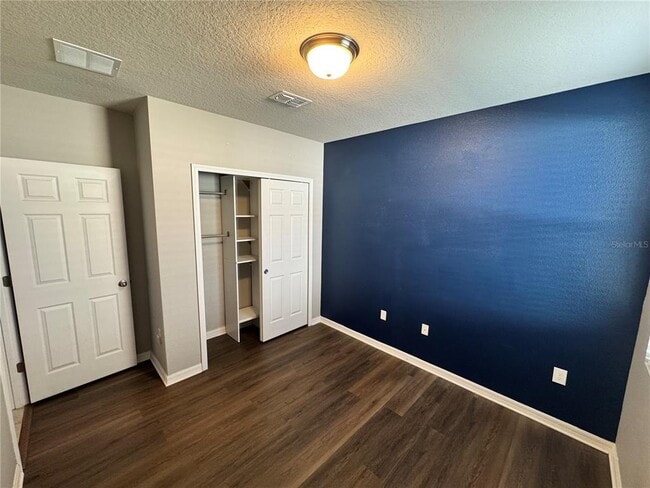 Building Photo - 512 Mckenna Dr