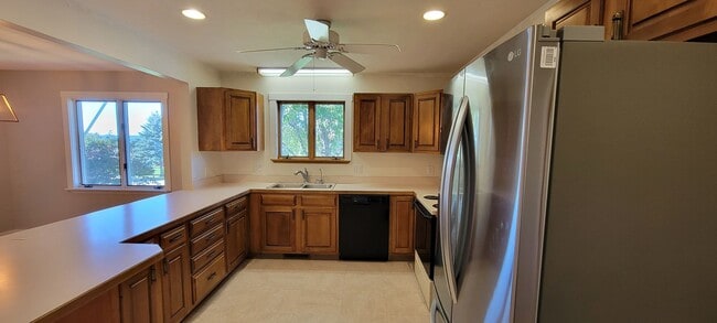 Building Photo - Beautiful home with peek a boo views of West Bay on Old Mission Peninsula