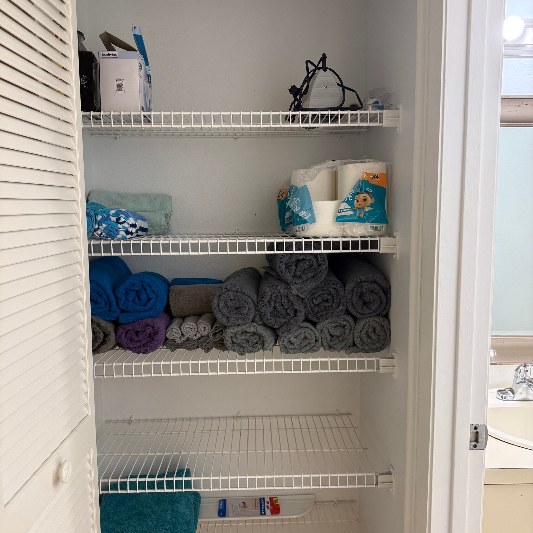 Building Photo - 3640 59th Ave W