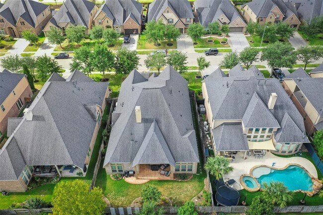 Building Photo - 27930 Colonial Point Dr