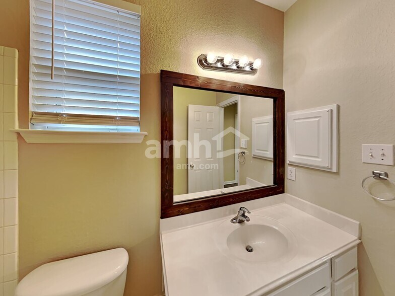 Building Photo - 10923 Tattershall Ln