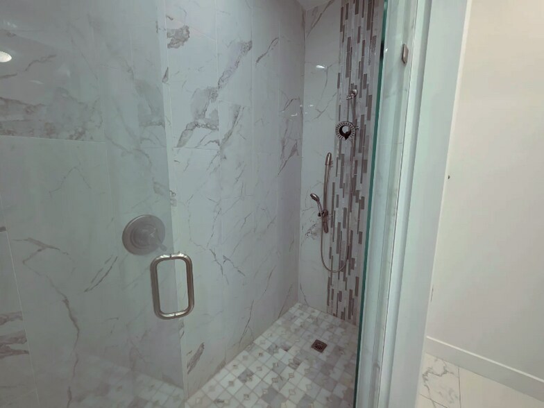 Building Photo - 309 Jack Knife Drive