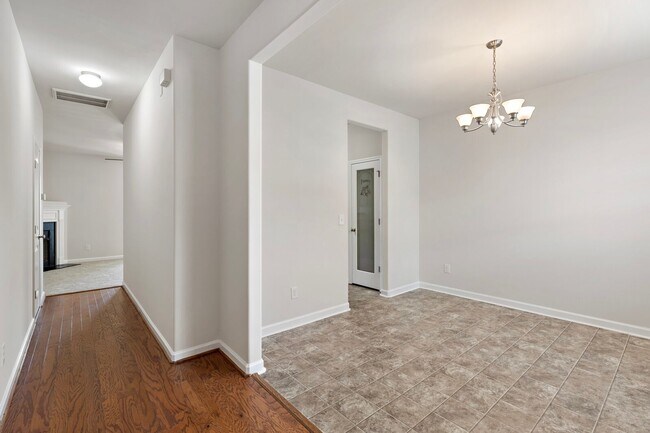 Building Photo - 3240 Warm Springs Ln