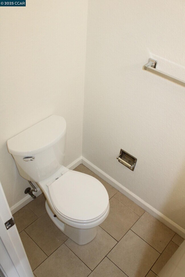 Building Photo - 4811 Appian Way