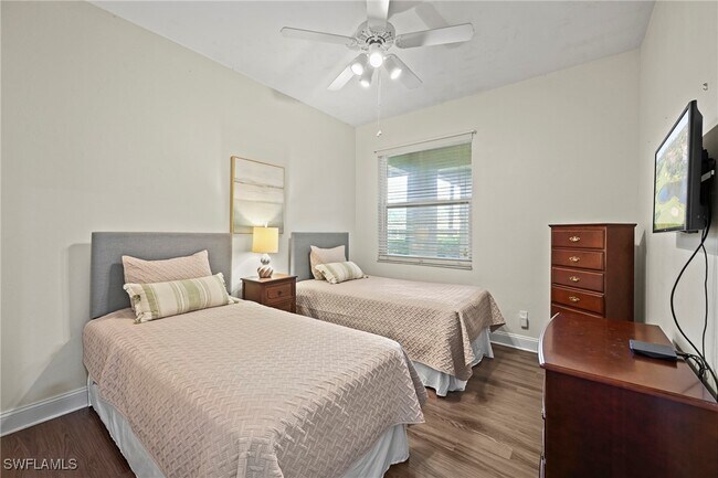 Building Photo - 9200 Highland Woods Blvd