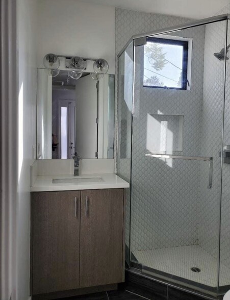 Bathroom Sink and shower - 3116 Riversedge Ct.