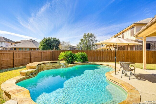 Building Photo - 317 Sea Headrig Dr