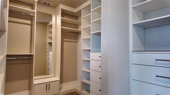 Building Photo - 445 Silverbell Trl