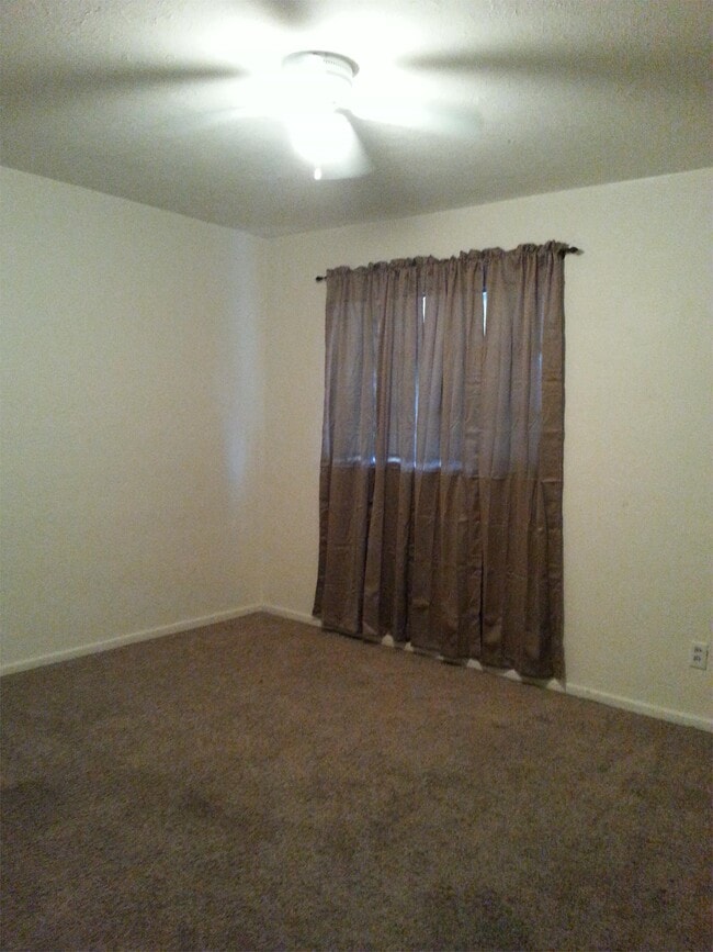 Building Photo - 1435 Smith