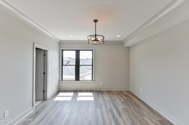 Building Photo - 10504 Meeting St