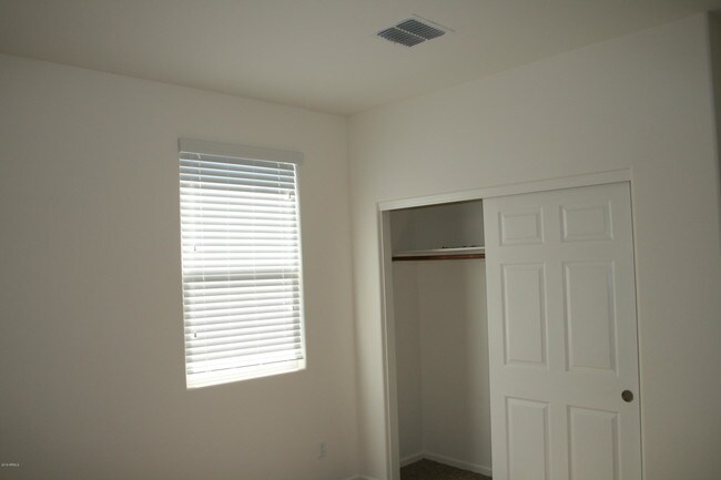 Building Photo - 10765 W Bronco Trail