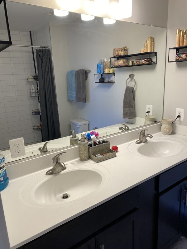 Building Photo - 1509 E Baltimore St