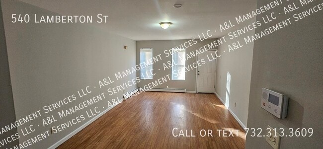 Primary Photo - 540 Lamberton St