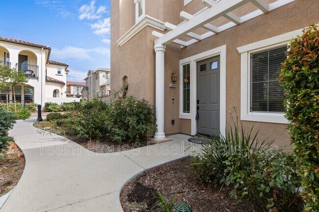 Building Photo - 23919 Brescia Dr