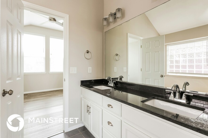 Building Photo - 2408 NW 161st St