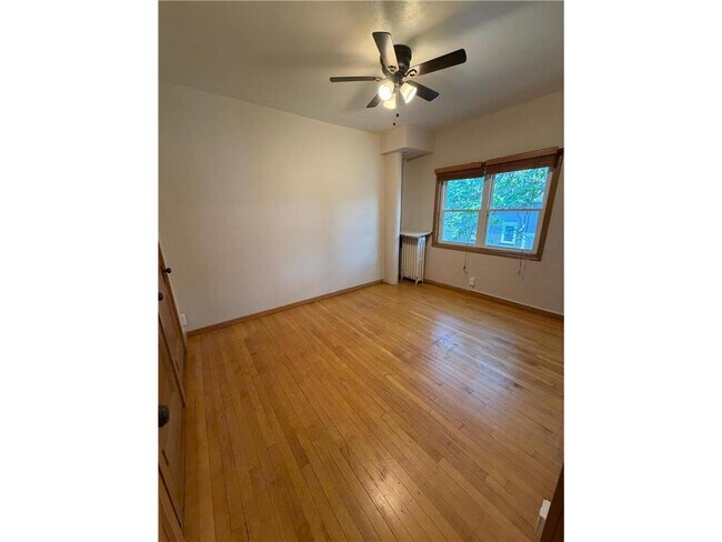 Building Photo - 2176 W Dayton Ave