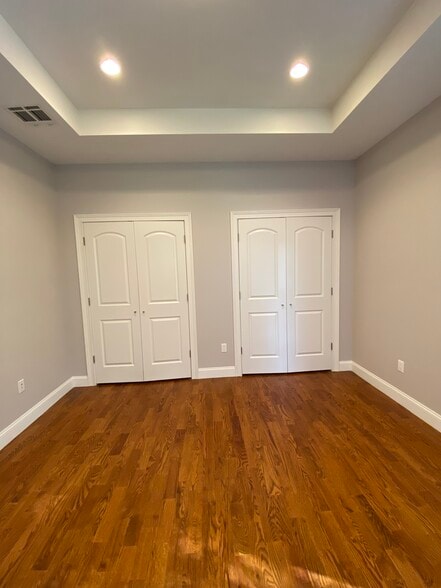 Master bedroom double closets - 29 Pleasant Ave