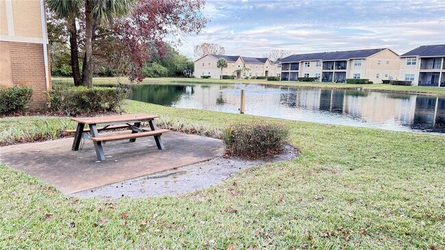 Building Photo - 2416 Swailes Dr