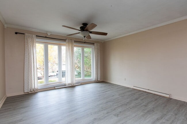 Building Photo - Call Sabrina Thomas at 757-767-0767 for more information
