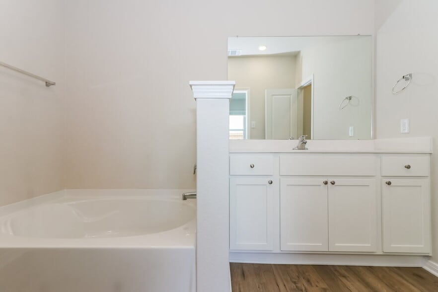 Building Photo - 7514 Tipton Meadow Way