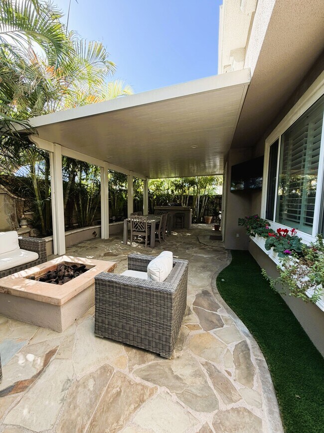 Building Photo - 326 Gulf Stream Way