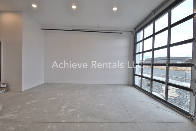 Building Photo - Westfield Lofts - Bay 1