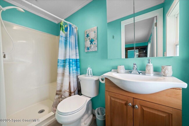 Building Photo - 938 Wren Cir
