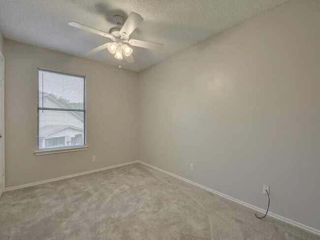 Building Photo - 9203 Kempler Dr