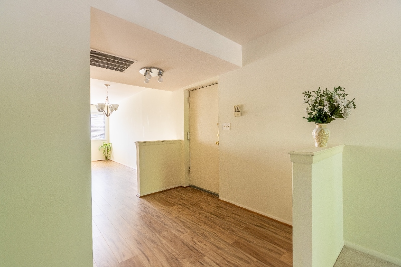 Building Photo - 6903 Jones View Dr