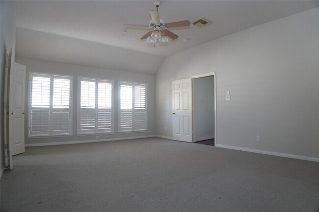 Building Photo - 13714 Pear Woods Ct