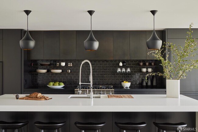 Building Photo - 169 Amber Dr