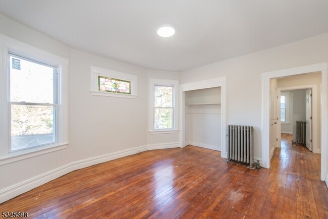 dining room - 211 Hillside Ave