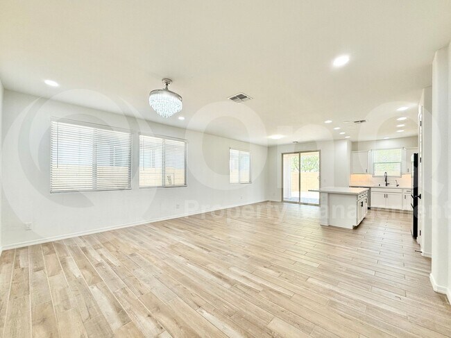 Building Photo - 25493 N 143rd Dr