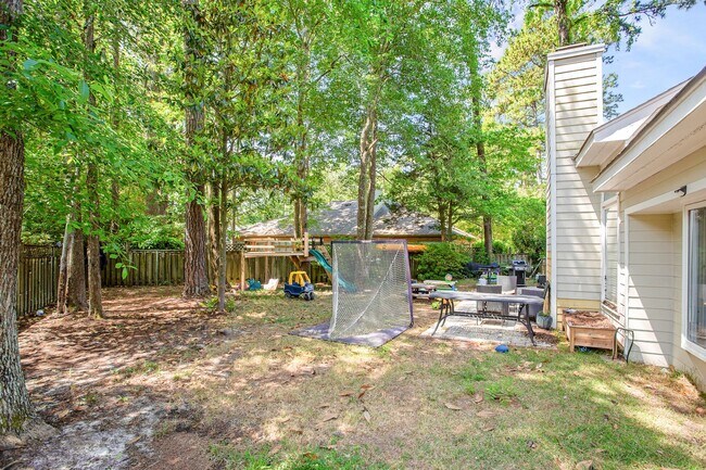 Building Photo - FURNISHED Coastal Retreat Near Wrightsville Beach in Desirable Masonboro Neighborhood
