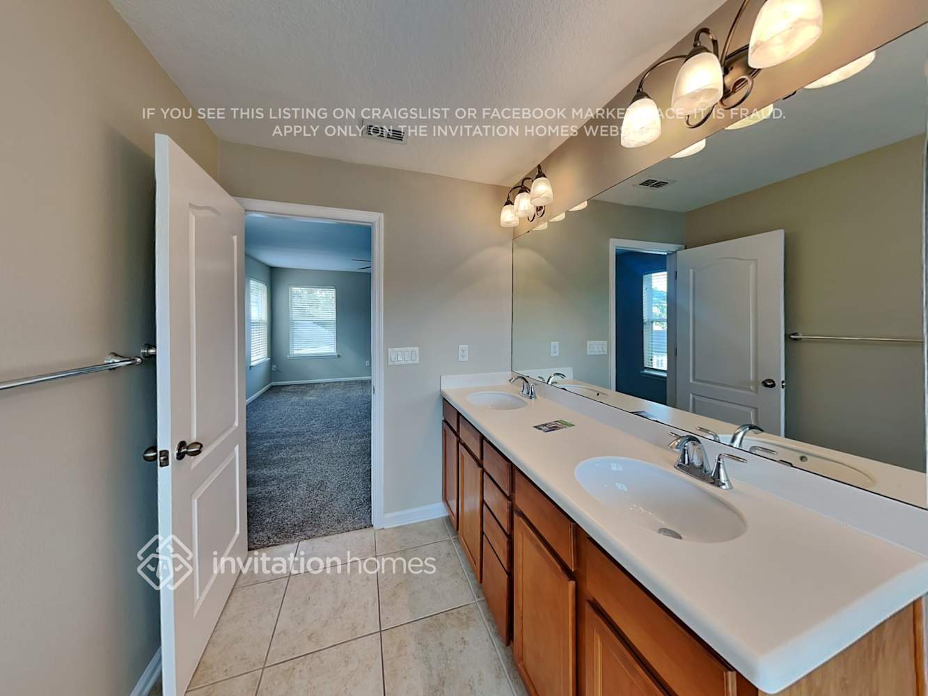 Building Photo - 530 Side Creek Ln