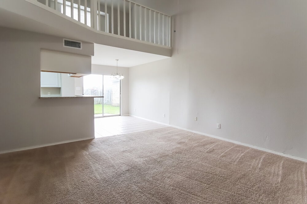 Building Photo - 16111 Rosenridge Dr