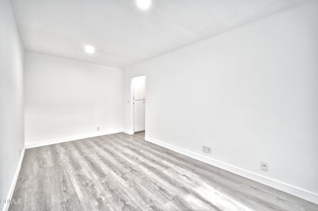 Building Photo - 5321 Colodny Dr