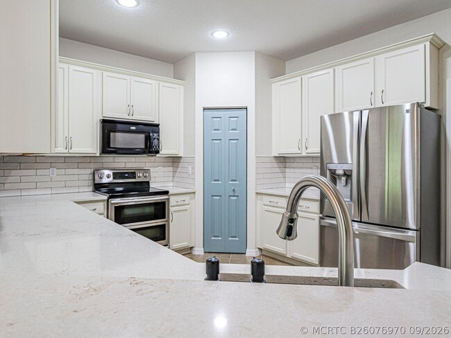 Building Photo - 1140 Cheval Dr